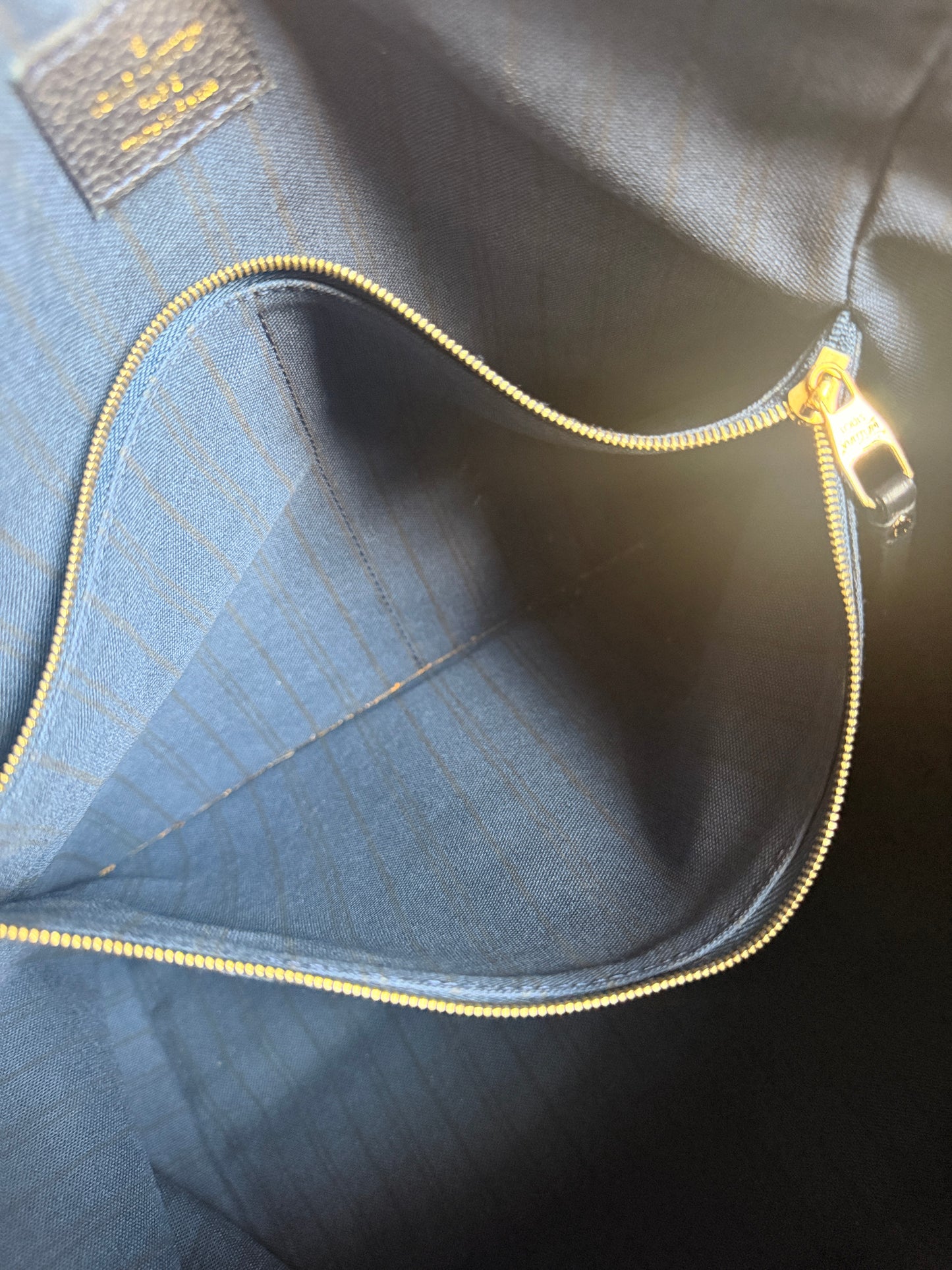 Louis Vuitton Lumineuse PM in Infini Empreinte