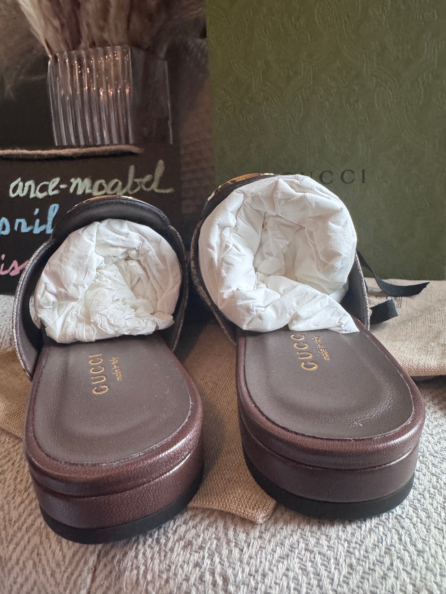 Gucci Blondie Thong Sandals size37