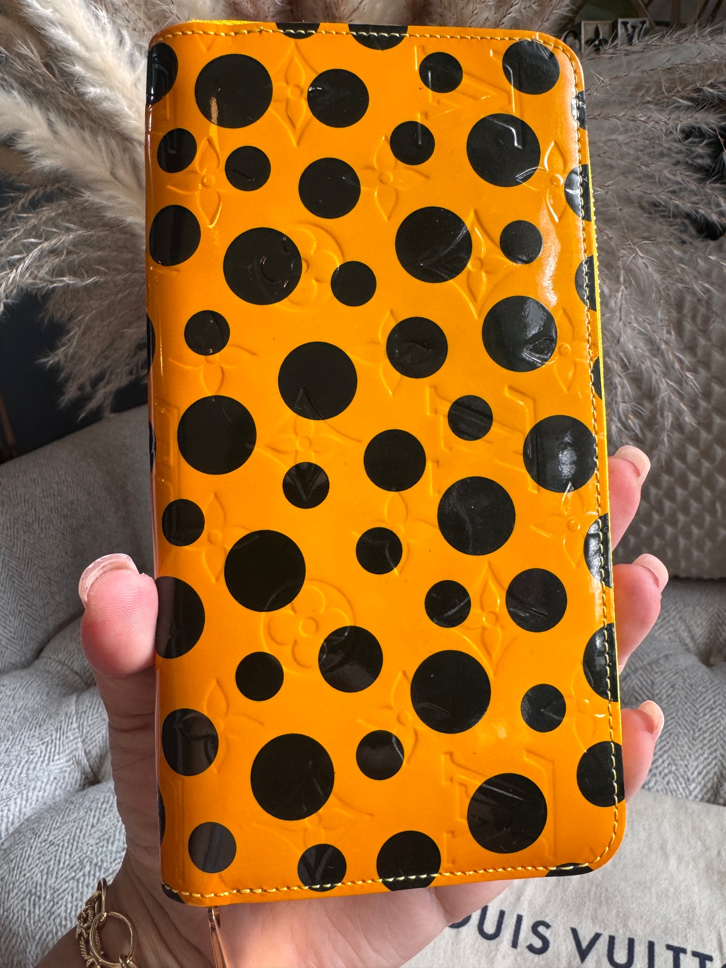 Louis Vuitton Limited Edition Kusama Zippy Wallet in Vernis