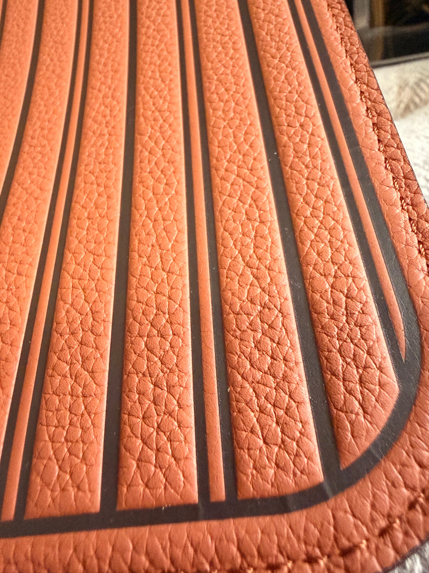 Louis Vuitton Calfskin Inside-Out Neverfull Pouch in Tan